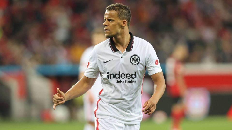 奥格斯堡主场不敌法兰克福，遭遇败局