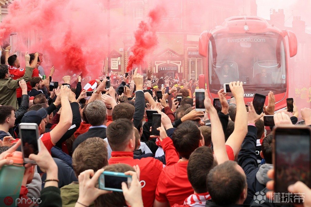 关于欧锦赛资格赛掀起热潮，球迷热情高涨的信息