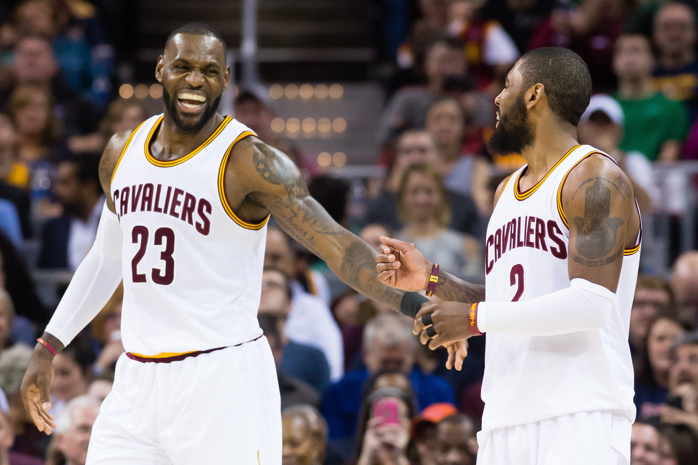 关于精彩绝伦：球队合作默契，成功防守对手进攻！的信息