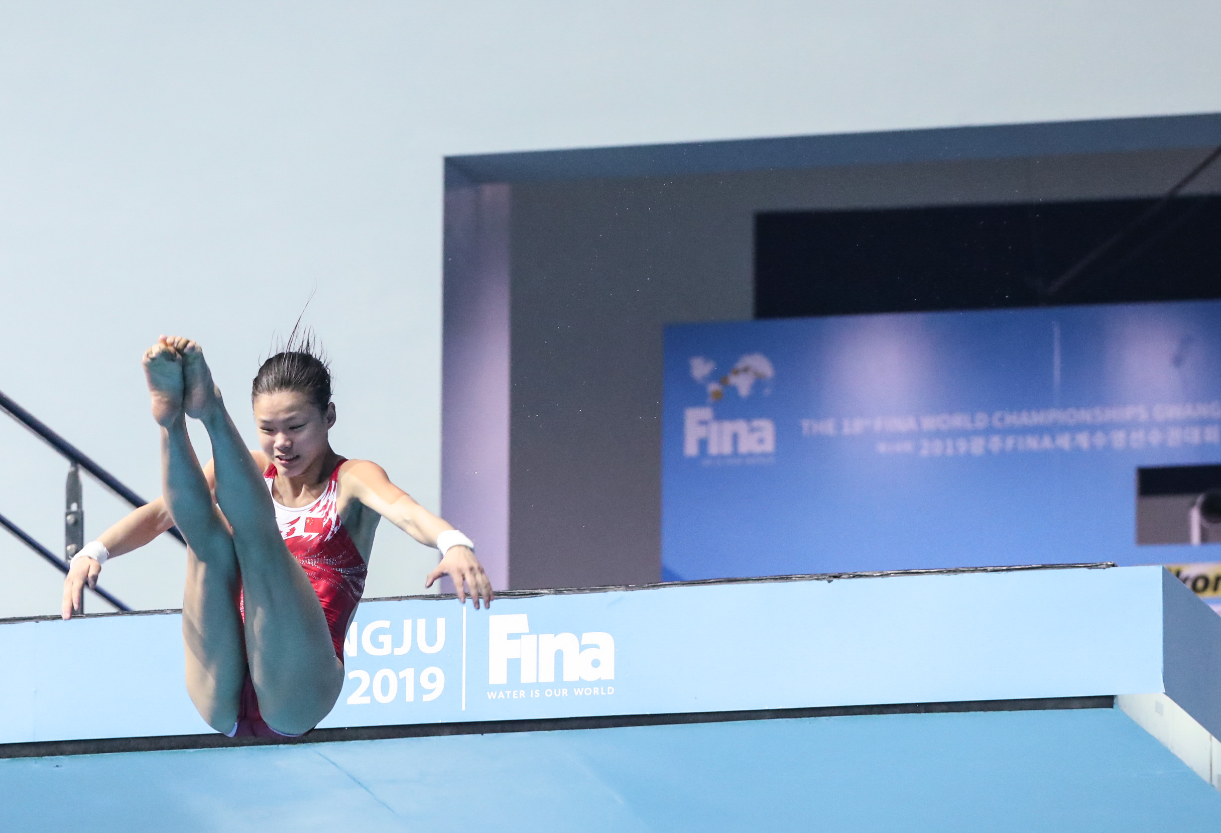 意大利跳水选手表现超卓，斩获金牌