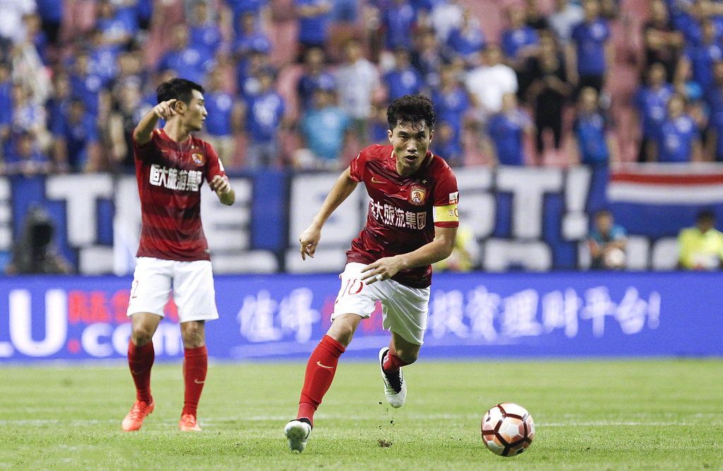 上港客场大胜长春亚泰，保持全胜取得丰厚积分榜分数