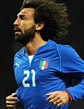 意大利队以强大实力轻松取胜，晋级无忧