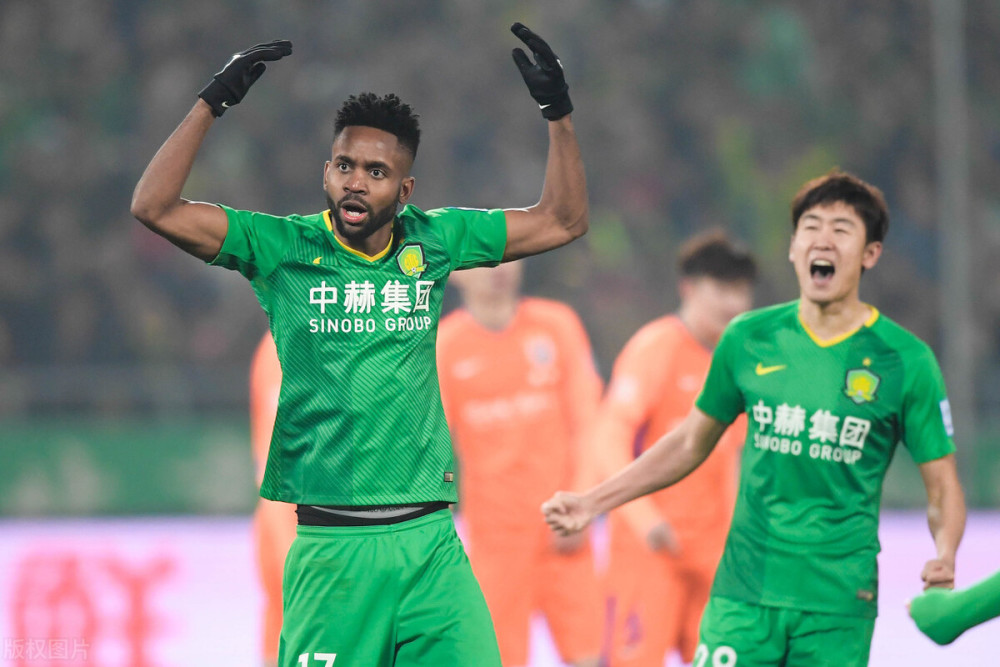 骑士与山东鲁能交锋，谁将笑到最后