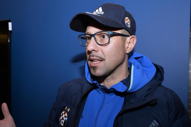 沈阳东进球员体能训练，备战全心全意